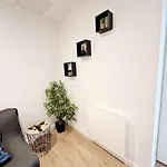 Apartment Moderne Neuf F2 Centre *